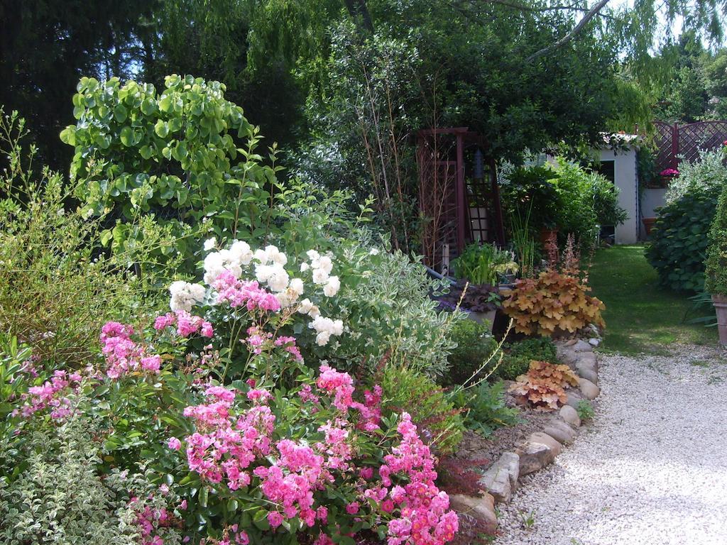 Le Clos Martin Eyragues Exteriér fotografie