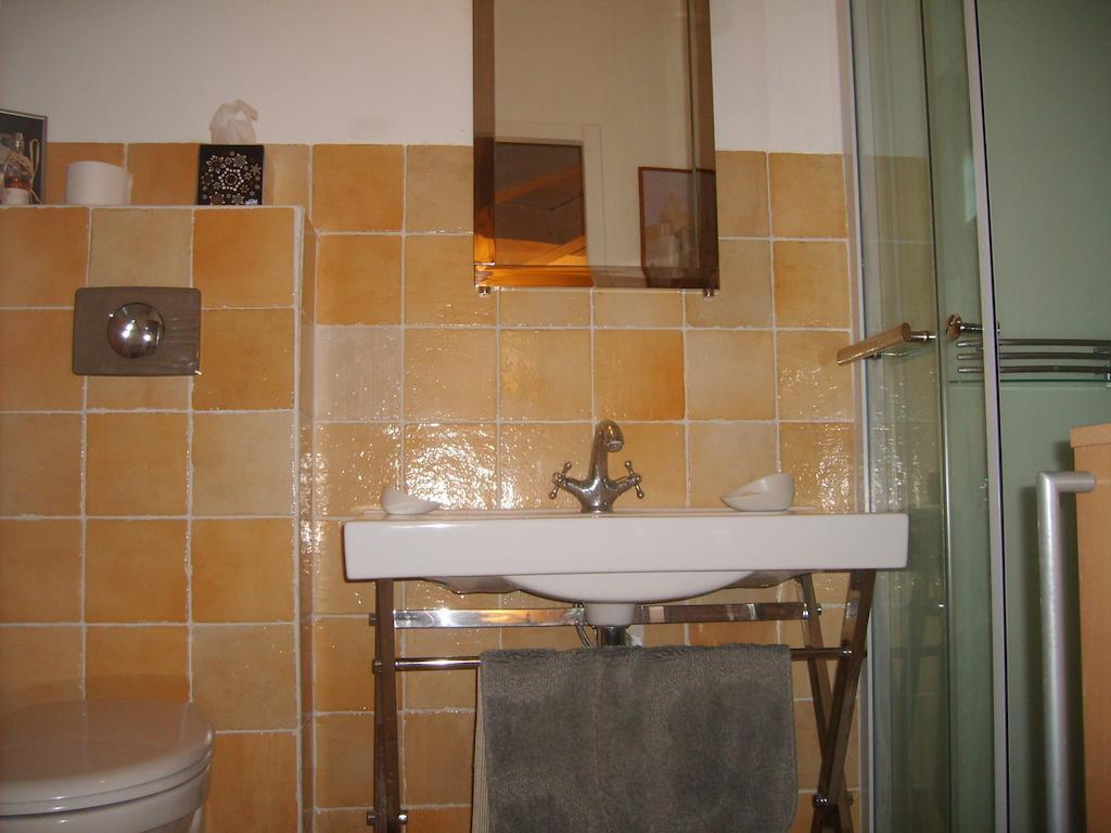 Le Clos Martin Eyragues Pokoj fotografie