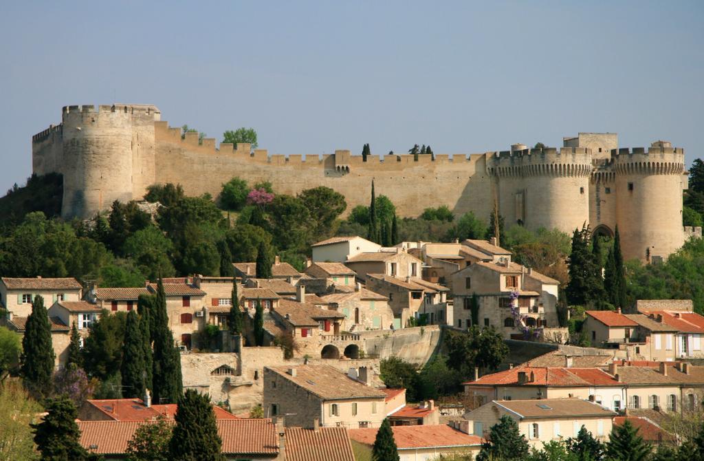 Le Clos Martin Eyragues Exteriér fotografie